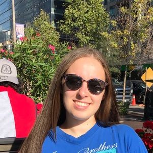 Meet your Posher, Taylor